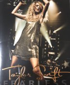 TAYLOR SWIFT - FEARLESS - TOUR BOOK